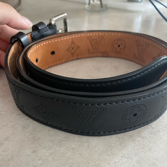 Louis Vuitton Mahina Black Belt (size 95cm/38in) - Picture 3 of 7